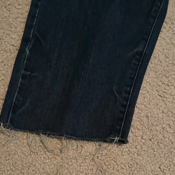 GUESS Dark Denim Shorts - Picture 4 of 6